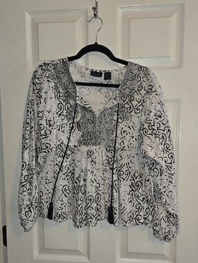 RACHEL Rachel Roy Black and White Printed Peasant Blouse